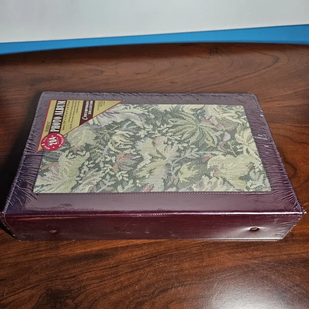 1995 KLEER VU Photo Album Retro Floral Tapestry Sealed Holds 204 4
